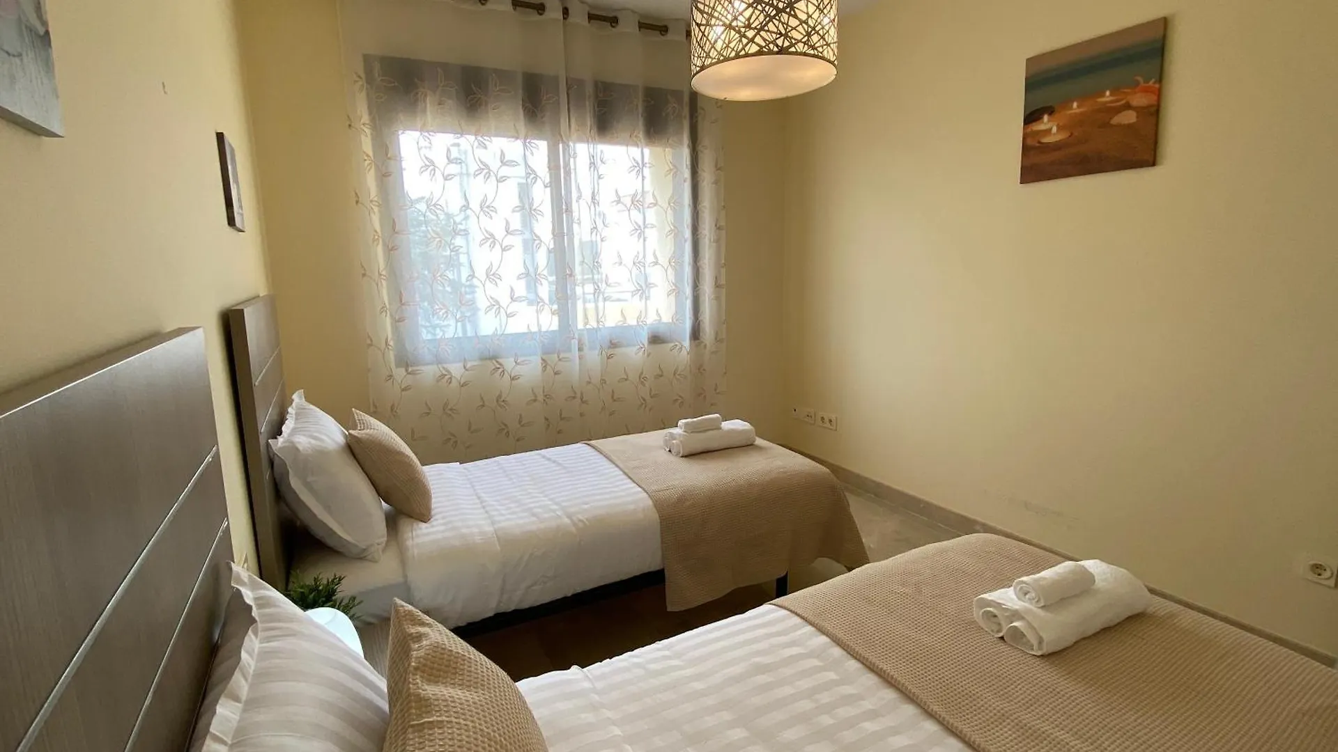 Golf, Relax And Explore Apartment Manilva