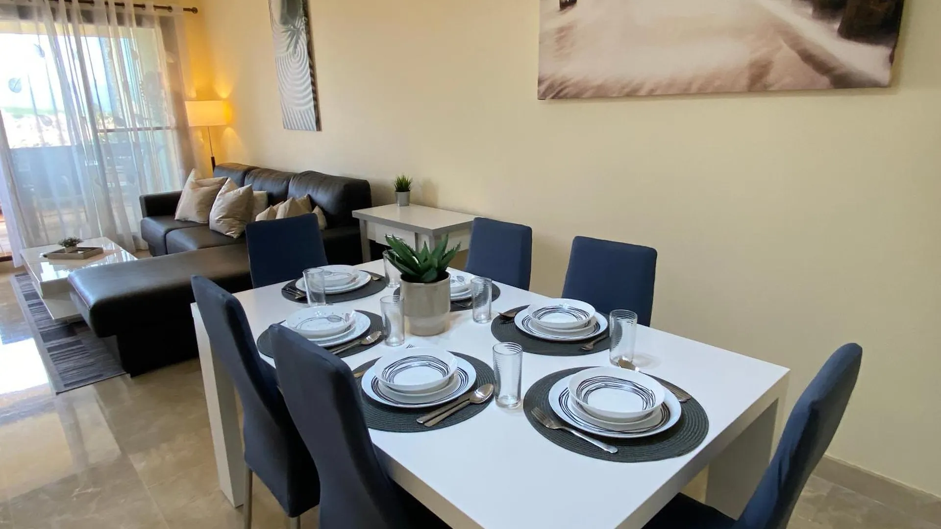 Golf, Relax And Explore Apartment Manilva